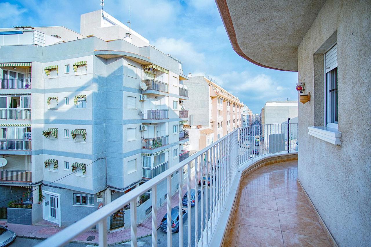 125 City Beach - Alicante Holiday Torrevieja Exterior photo