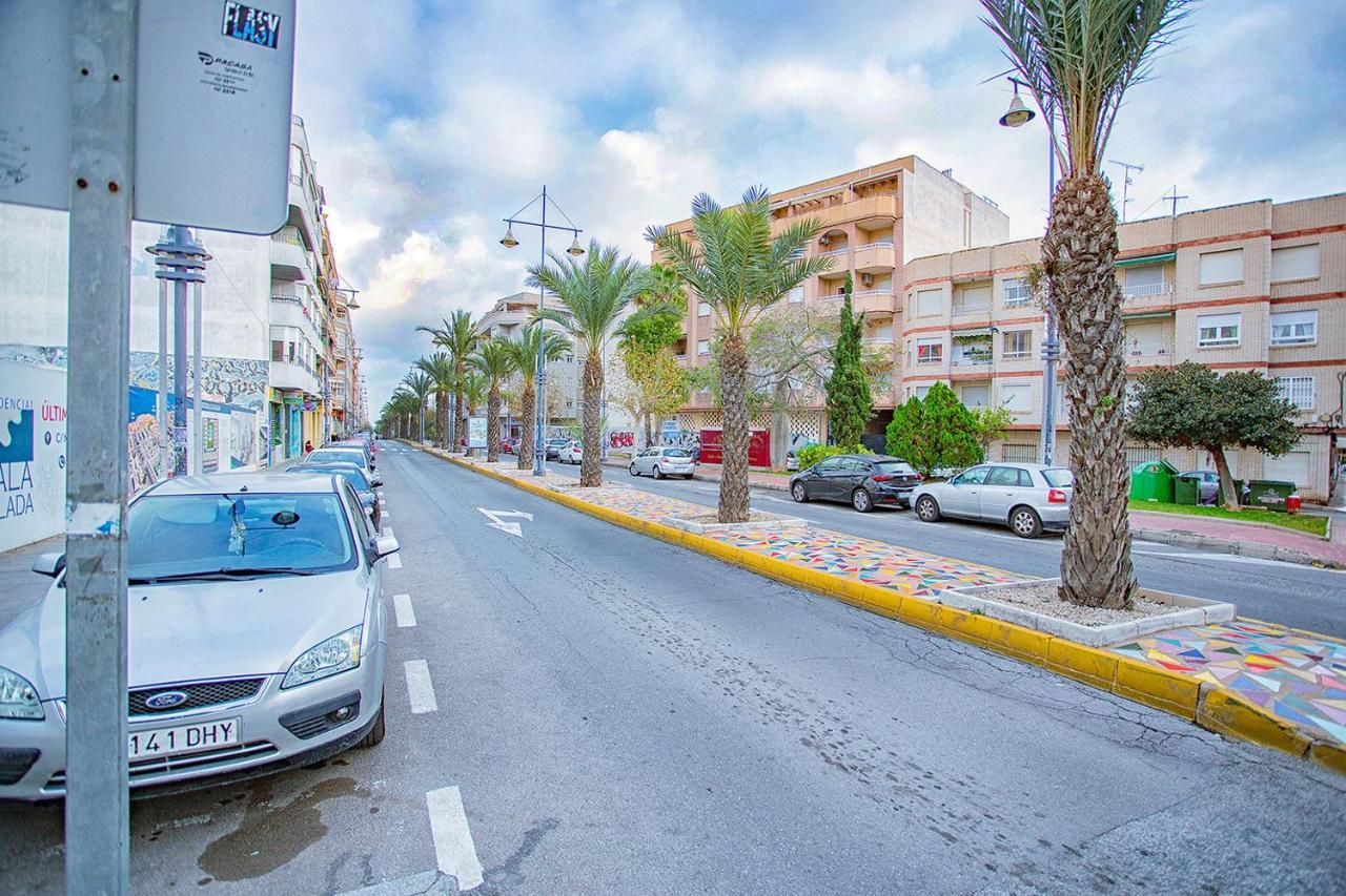 125 City Beach - Alicante Holiday Torrevieja Exterior photo